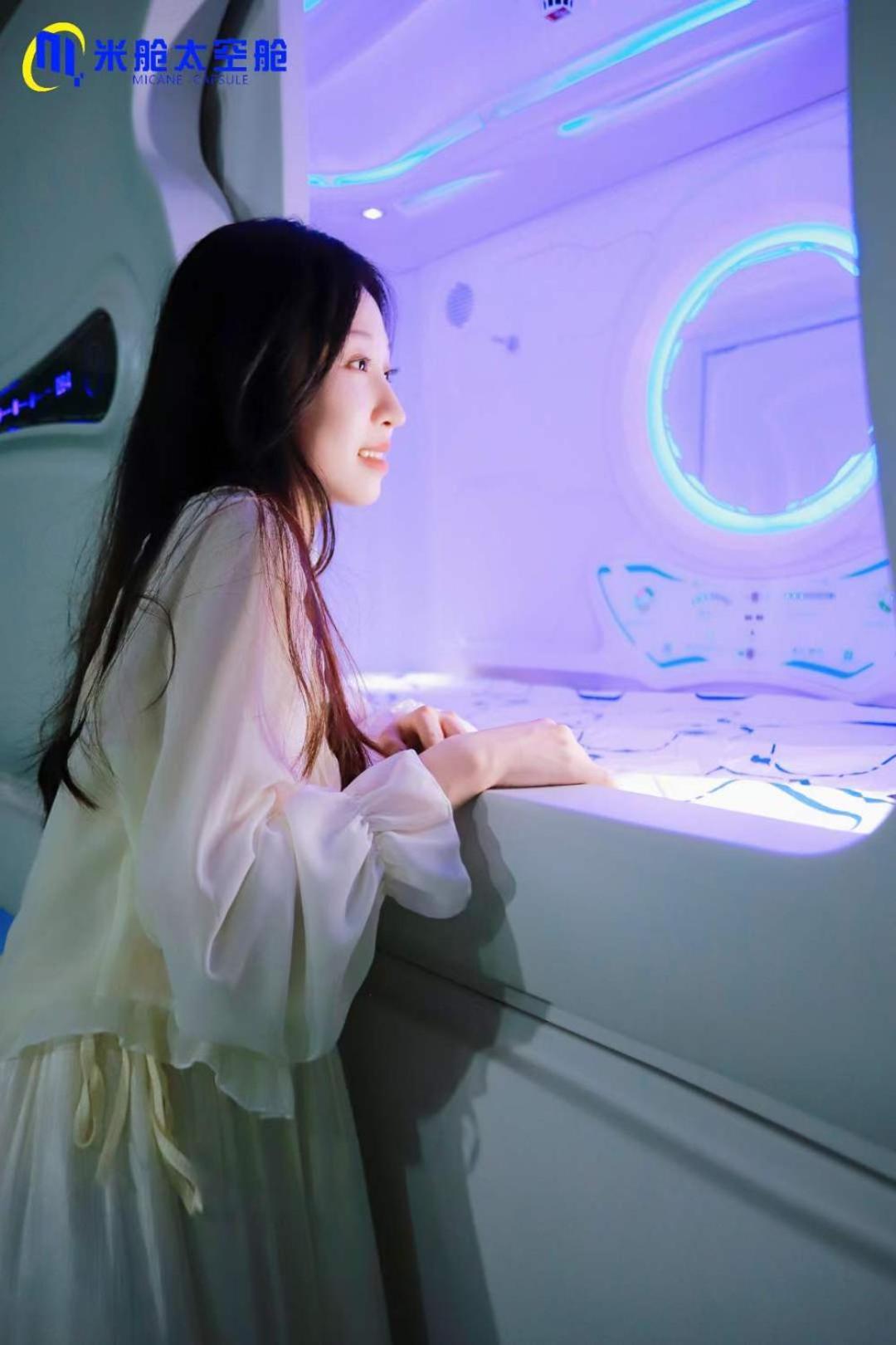 Panda Victor Space Capsule Hostel-Neo Nomad เบลเกรด ภายนอก รูปภาพ