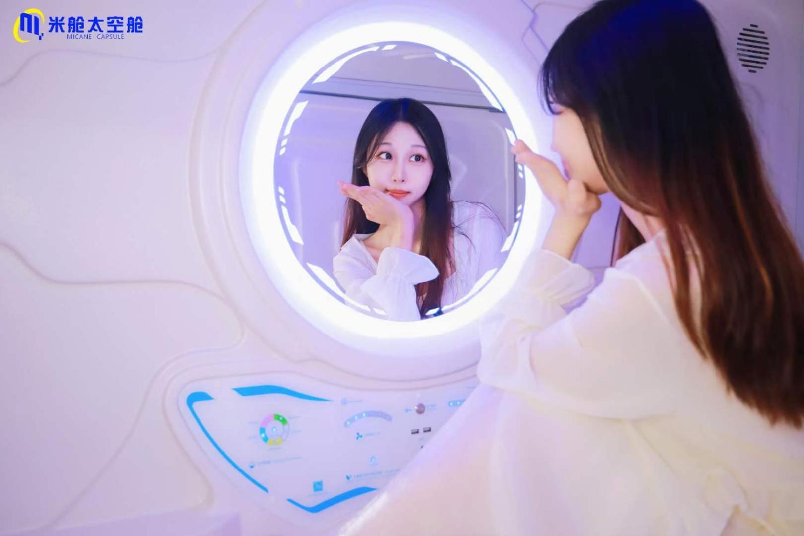 Panda Victor Space Capsule Hostel-Neo Nomad เบลเกรด ภายนอก รูปภาพ